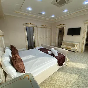 Opera **** Baku